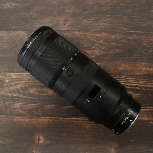 Nikon nikkor 200 f 2 - 70-200, f/2.8